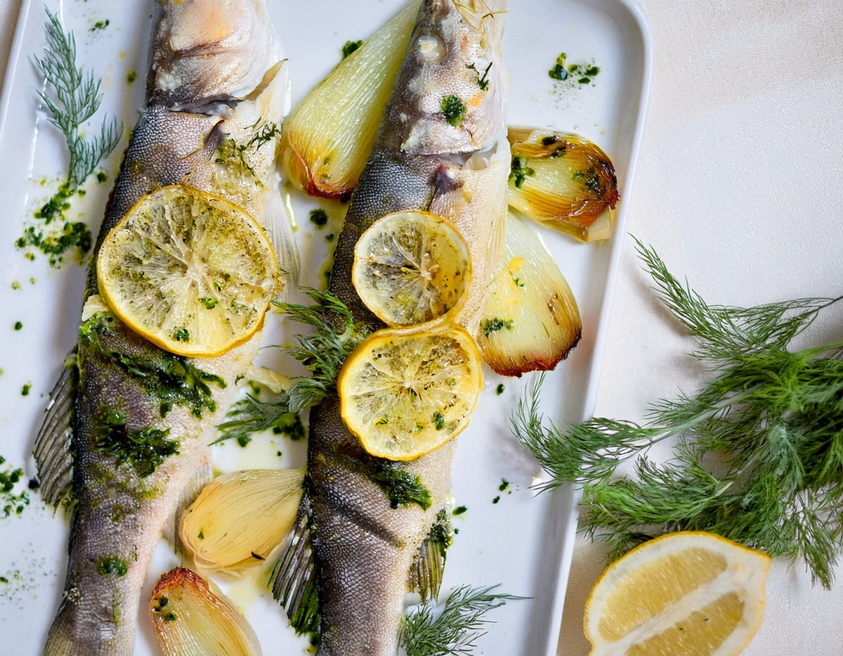 Gegrillter Wolfsbarsch mit Fenchel und Zitrone