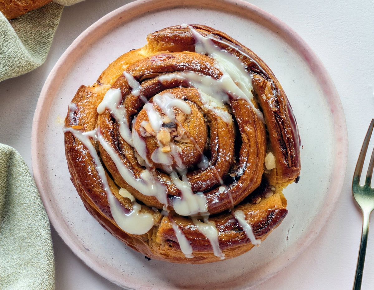 Mega cinnamon roll