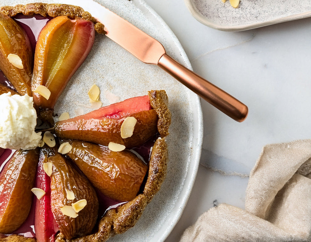 Peren tarte tatin met kardemom en vanille-ijs