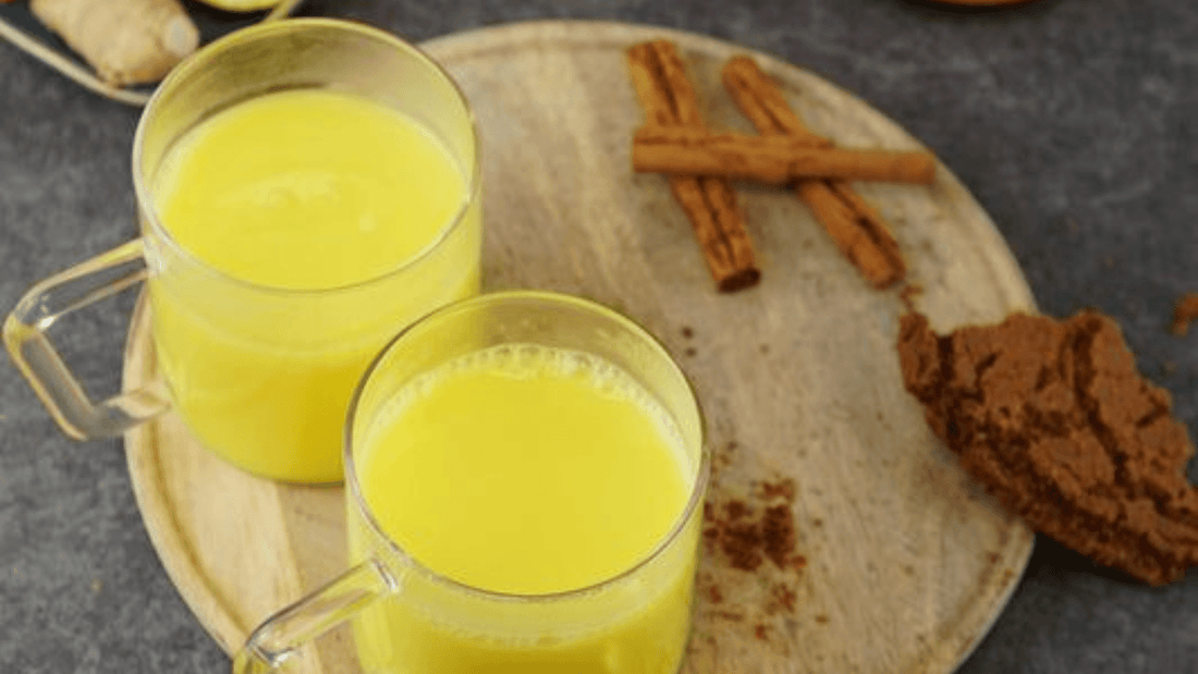 Paulies Ginger Kurkuma Golden Milk mocktail