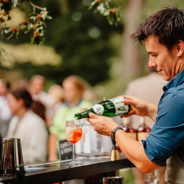 Alcoholvrije bubbel van ALT in een cocktail