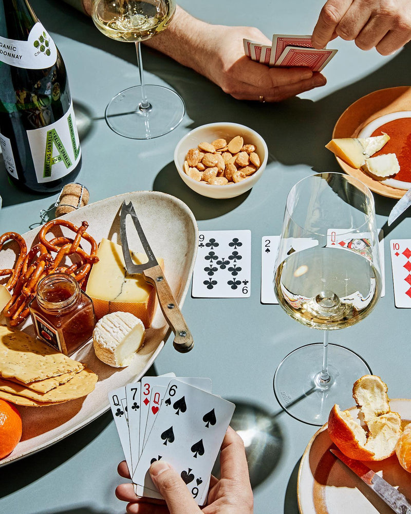 Die besten alkoholfreien Getränke zu Käseplatten