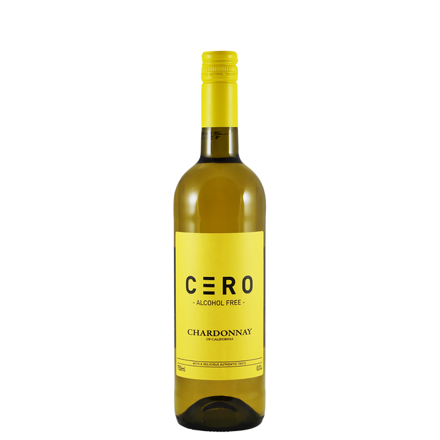 Een rechtopstaande fles CÈRO Alcoholvrije Chardonnay met een eenvoudig, modern etiket met zwarte en gouden kleuren op een witte achtergrond.