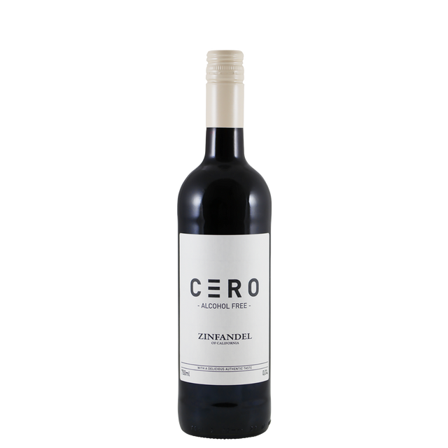 Een rechtopstaande fles CÈRO Alcohol-Free Zinfandel met een strak zwart-wit etiket op een eenvoudige witte achtergrond.