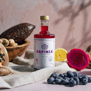 Elixir van Sapinca Fruit mooi gepresenteerd