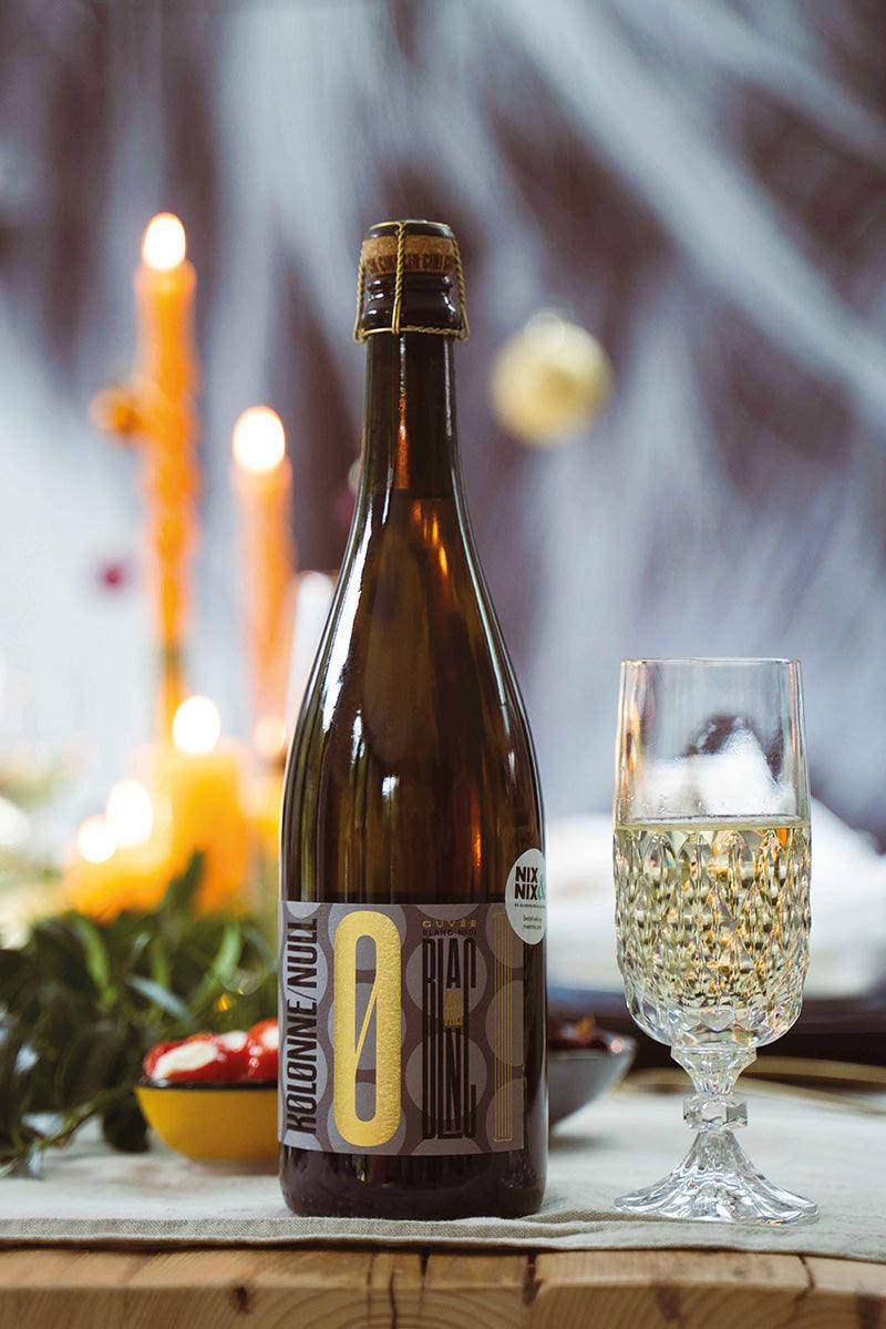 Alcoholvrije bubbel van Kolonne Null in feestelijke sfeer 