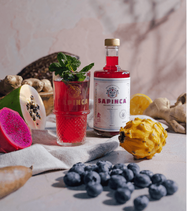 Elixir van Sapinca Fruit in een glas